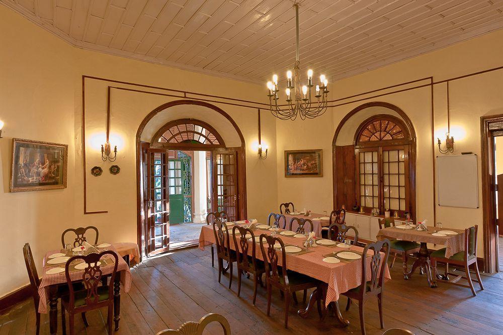Chevron Rosemount Hotell Ranikhet Eksteriør bilde