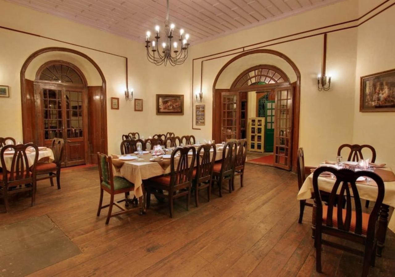 Chevron Rosemount Hotell Ranikhet Eksteriør bilde